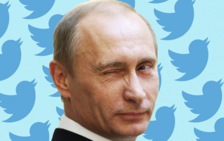 Putin podepisuje zákon umožňující sankce na americké giganty sociálních médií, které ‚označují‘ a omezují ruský obsah