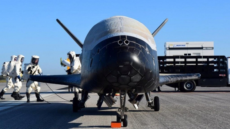 SpaceX pro Pentagon vypustilo tajnou loď