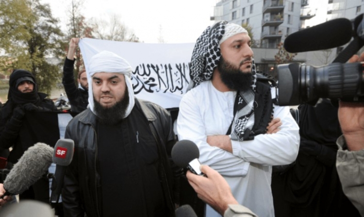 Šokující výpověď bývalého ředitele školy v Marseille: Radikální islám ovládla mnoho škol, úřady o tom mlčí