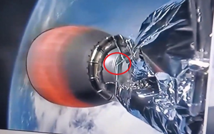 Další důkaz, že záběry z orbitu jsou falšované? Na raketě Falcon 9 od SpaceX pobíhá ve vesmíru myš